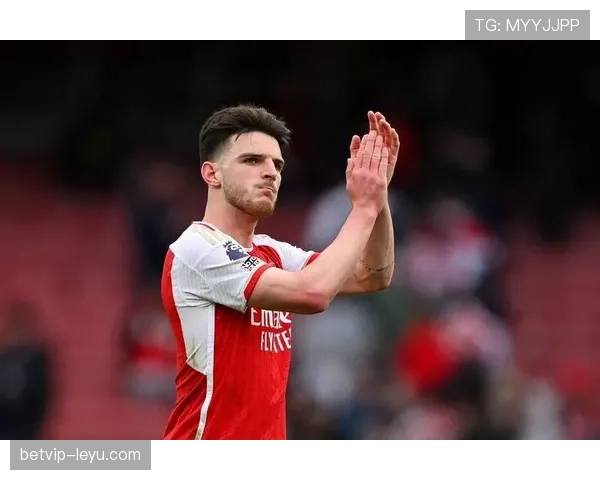 赖斯中场覆盖全场,展现顶级控球智慧