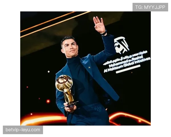 皮克式风格引领战术新潮流，中卫线革新持续引爆足坛关注