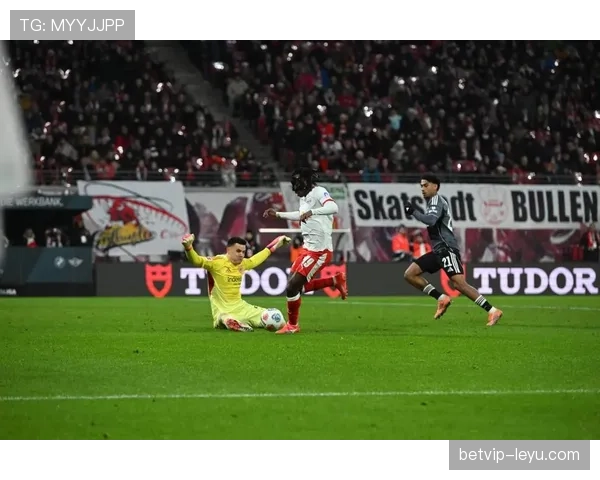 莱比锡中场核心闪耀,球队状态回升迎战劲旅 莱比锡中场核心闪耀,球队状态回升迎战劲旅