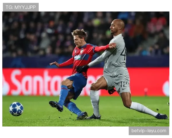 塞维利亚攻防兼备状态回升，稳居西甲积分榜首位