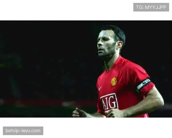 萨拉赫荣膺英超赛季最佳球员，惊艳表现引广泛关注