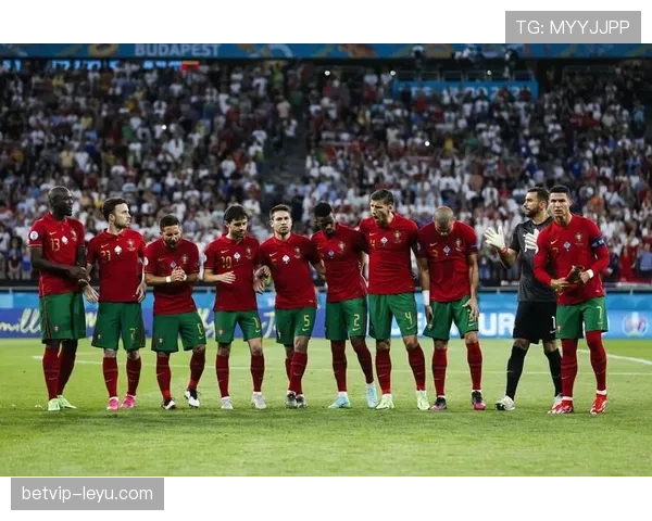 约翰·斯通斯与鲁本·迪亚斯:技术型与指挥型中卫战术角色对比分析 约翰·斯通斯与鲁本·迪亚斯:技术型与指挥型中卫战术角色对比分析