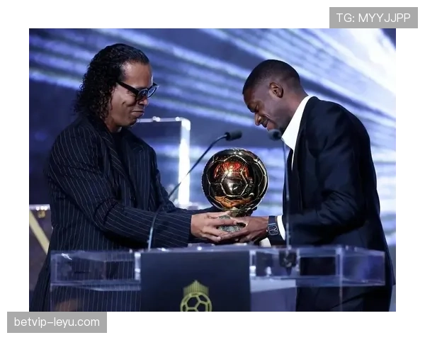 登贝莱：从终结者到组织者的角色转型分析